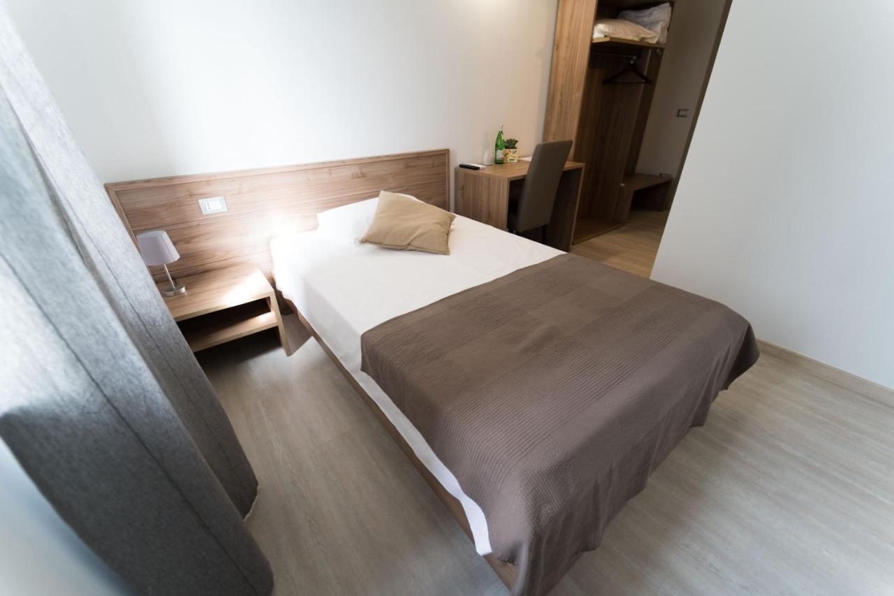 Claudio Rooms Fabbrico Exteriör bild